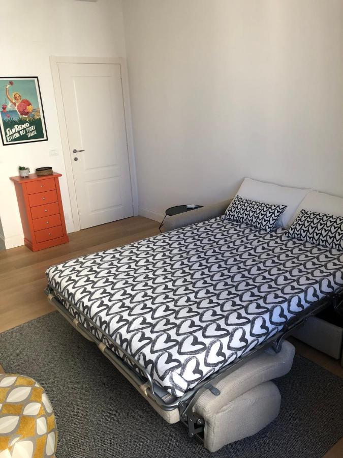 Appartamento NONSOLOMARE sul Corso pedonale Sanremo Esterno foto