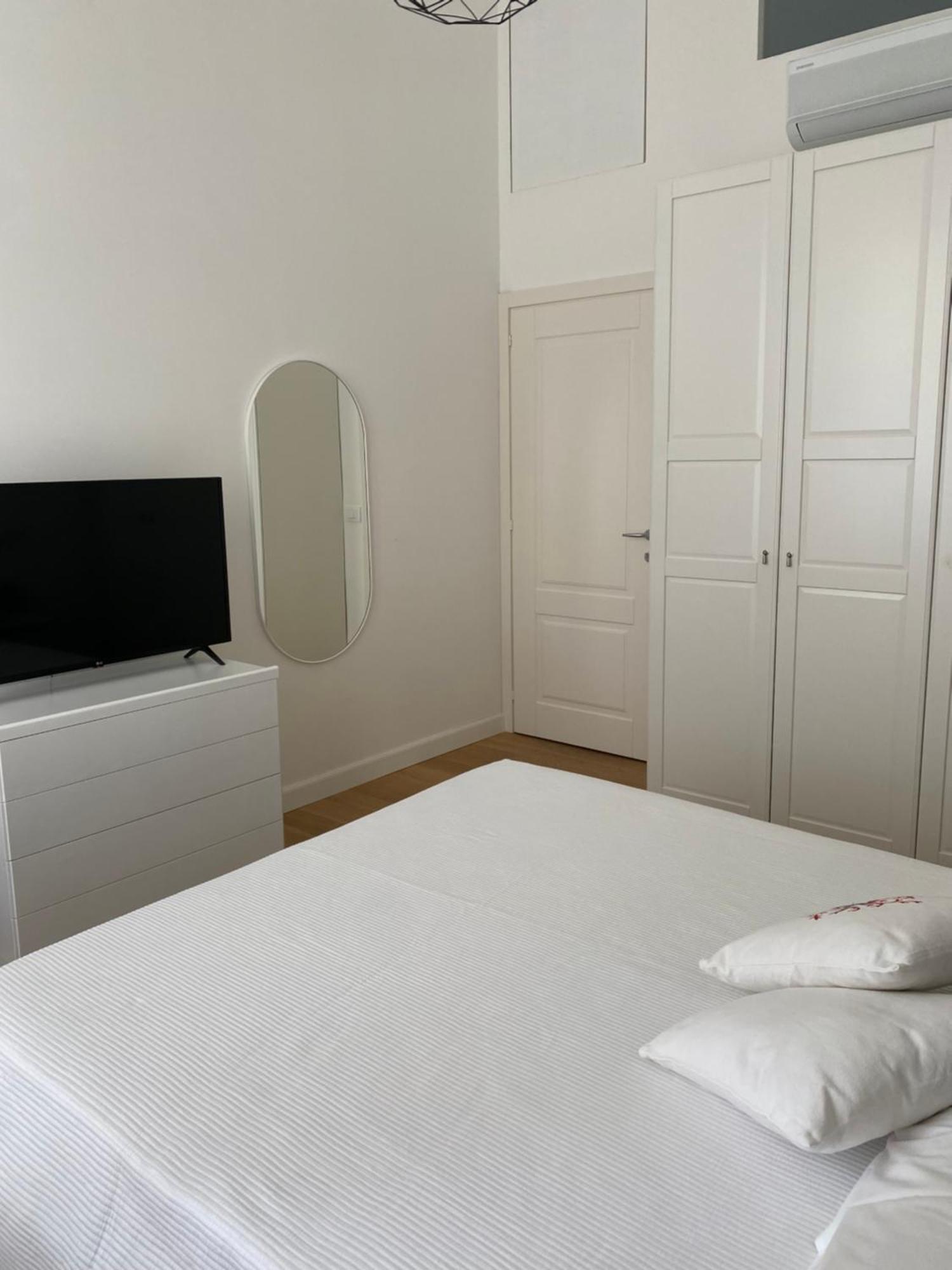 Appartamento NONSOLOMARE sul Corso pedonale Sanremo Esterno foto