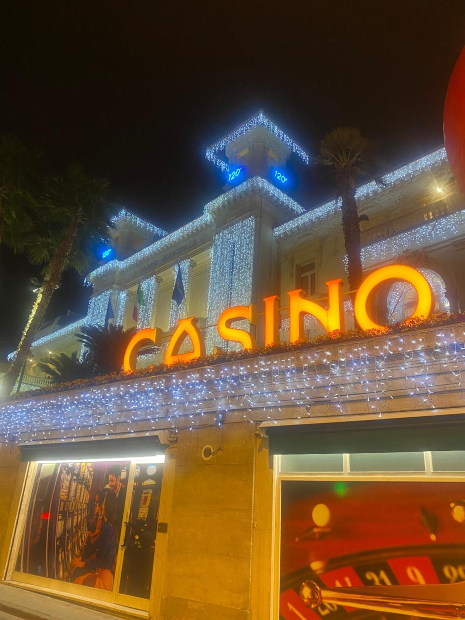 Appartamento NONSOLOMARE sul Corso pedonale Sanremo Esterno foto
