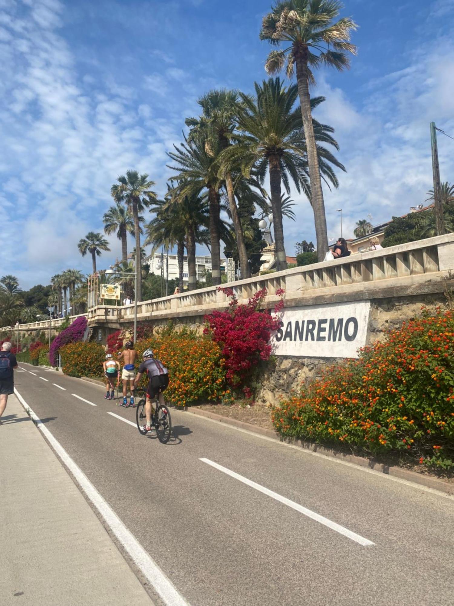 Appartamento NONSOLOMARE sul Corso pedonale Sanremo Esterno foto